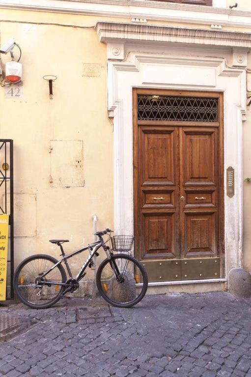 Casa Vacanze Al Corso Apartment Roma Exterior foto